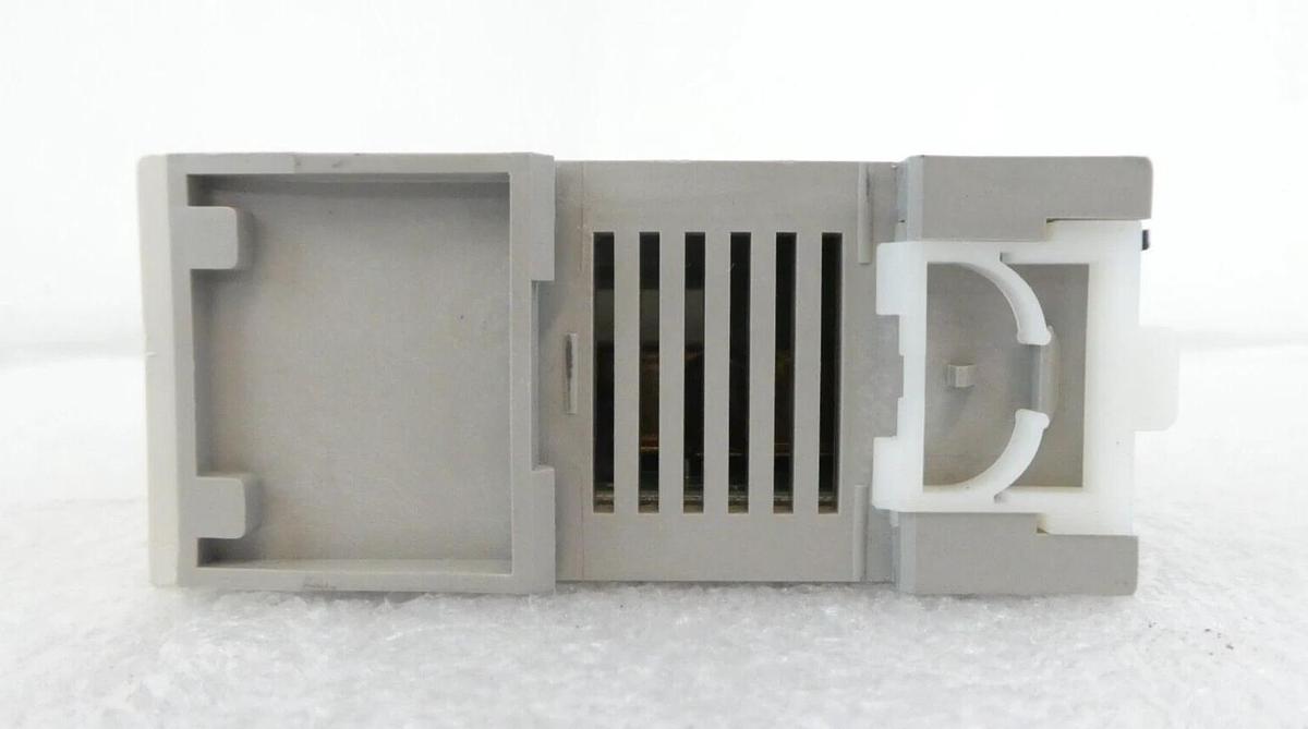 Used SMC LFU20-1600-DAN00243 Ultrasonic Flow Sensor Controller Lot of 2 Working