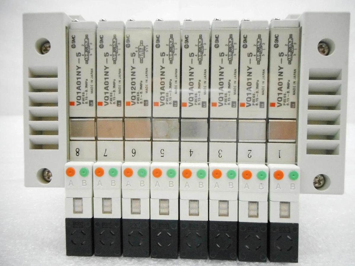 SMC VV5Q11-08-DAJ00907 8-Port Pneumatic Manifold ASM 50-125207A20 New
