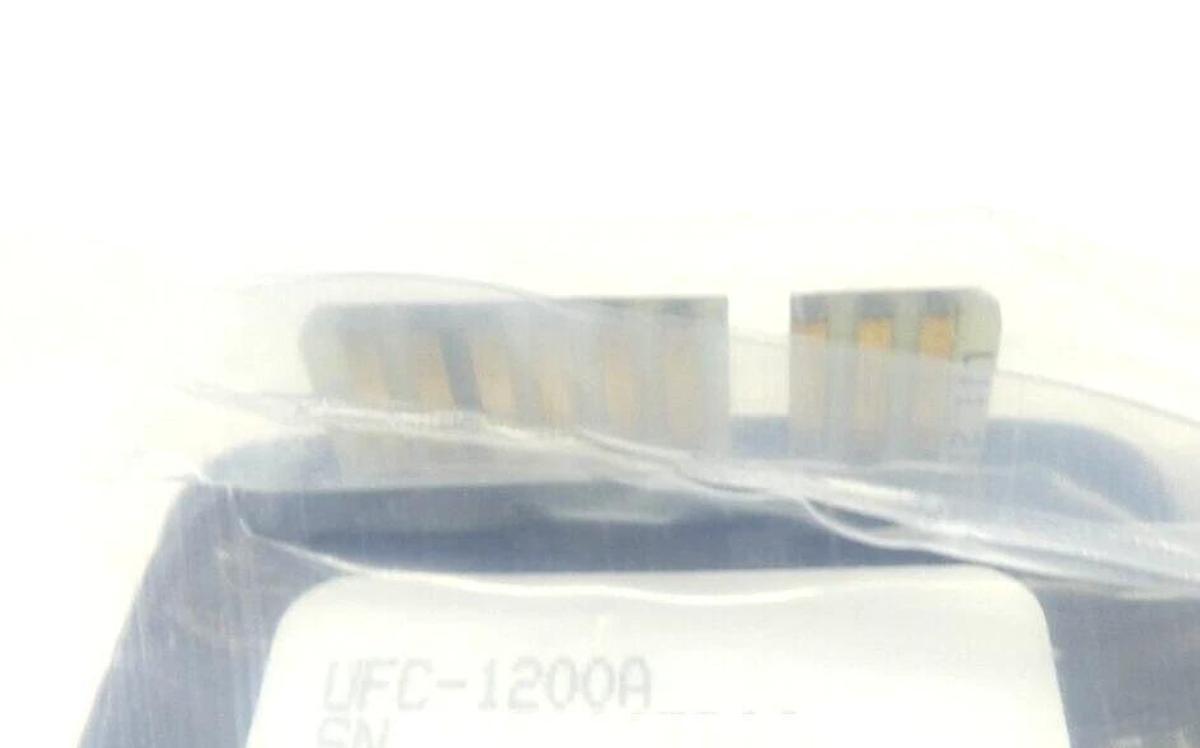 Unit 1200-100408 Mass Flow Controller MFC UFC-1200A 500 SCCM O2 797-093864-604