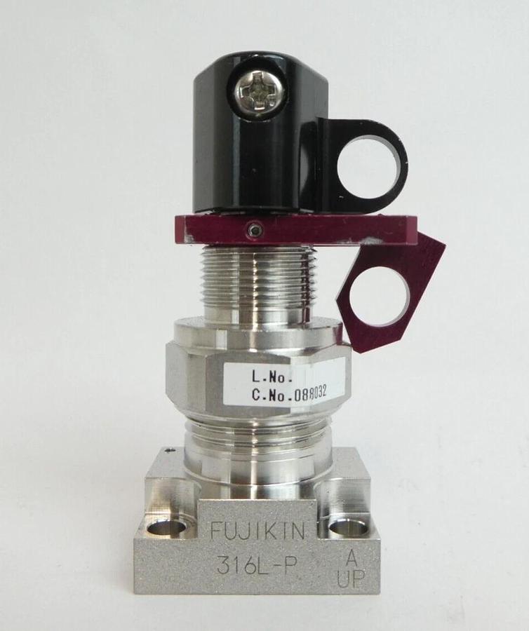 Used Fujikin 088032 2-Port Manual Diaphragm Valve 316L-P Lot of 89 Working Surplus
