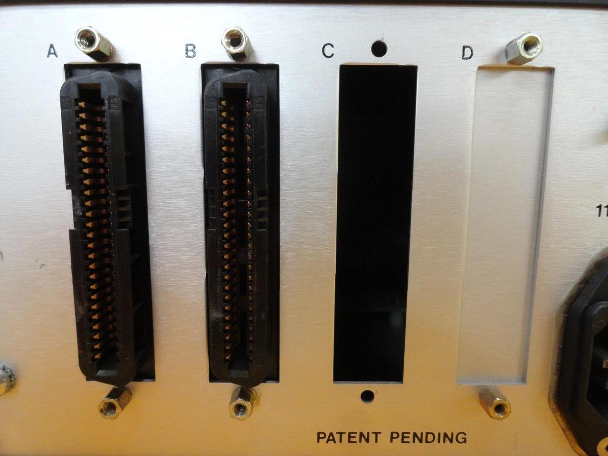 Used IDI 201D-COM Integrated Dispense System Photoresist IDS Controller 2-Card Used
