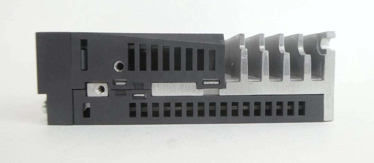 Used Sanyo Denki RS2A01A0AA0 AC Servo Drive SANMOTION R AMAT 0195-14086 Lot of 2