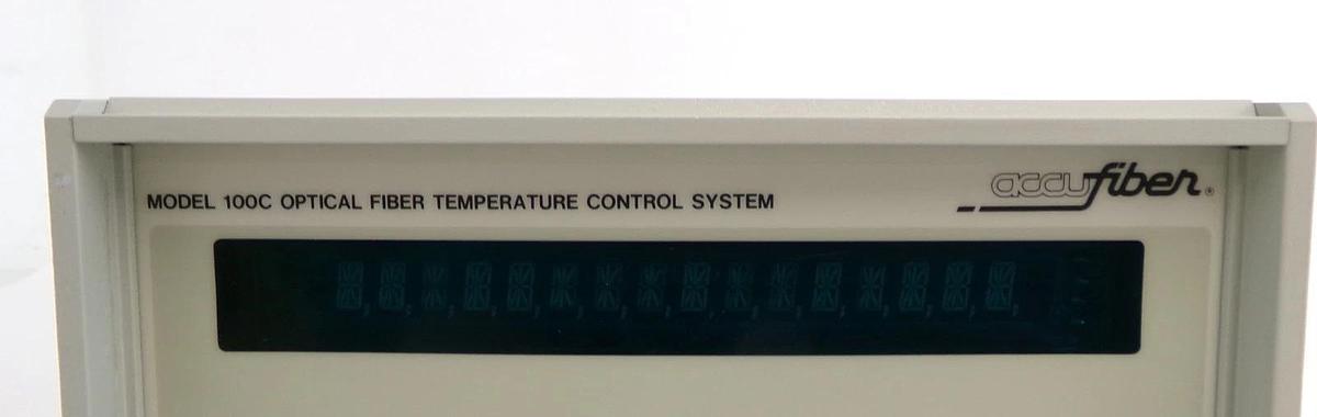 Used Luxtron M-100 Optical Fiber Temperature Controller 100C AMAT 0190-35236 Working