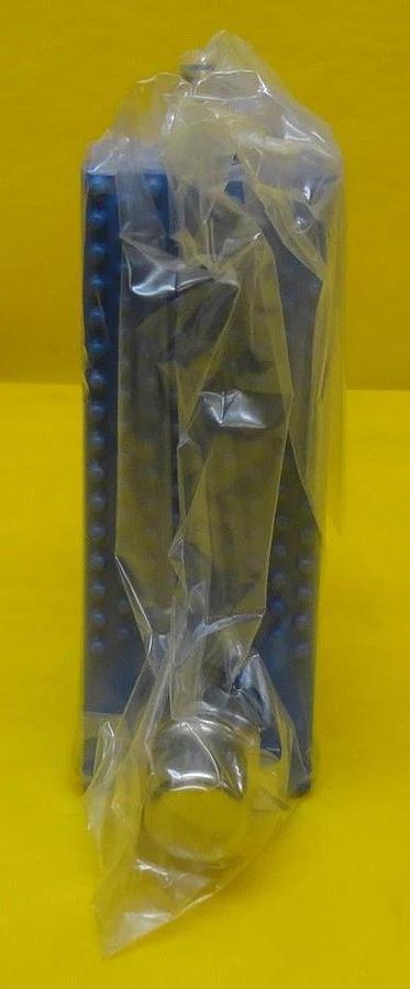 Used Celerity MSVAD100 Mass Flow Controller MFC 49-125310A10 IN2 5000 SCCM H2 New