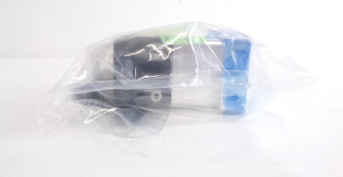 VAT 24428-XA11-BJM1 Vacuum Angle Valve AMAT 0195-03231 Reseller Lot of 3 New