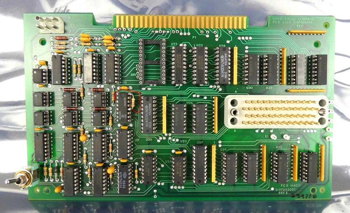 Used Varian D-H7201001 Operation Logic Control PCB D-H7202001 Working Surplus