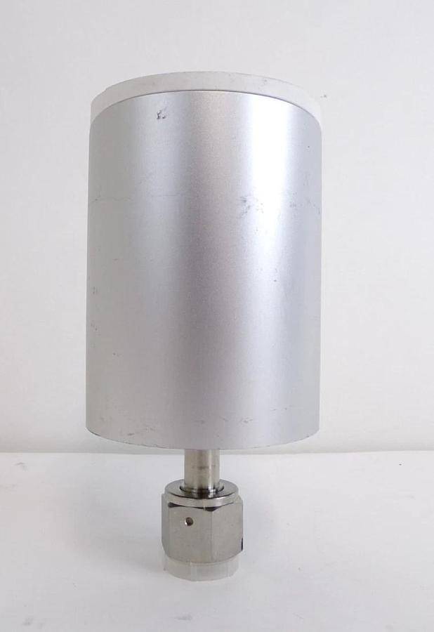 Used AMAT Applied Materials Baratron Transducer CG100 Lot of 3 Surplus