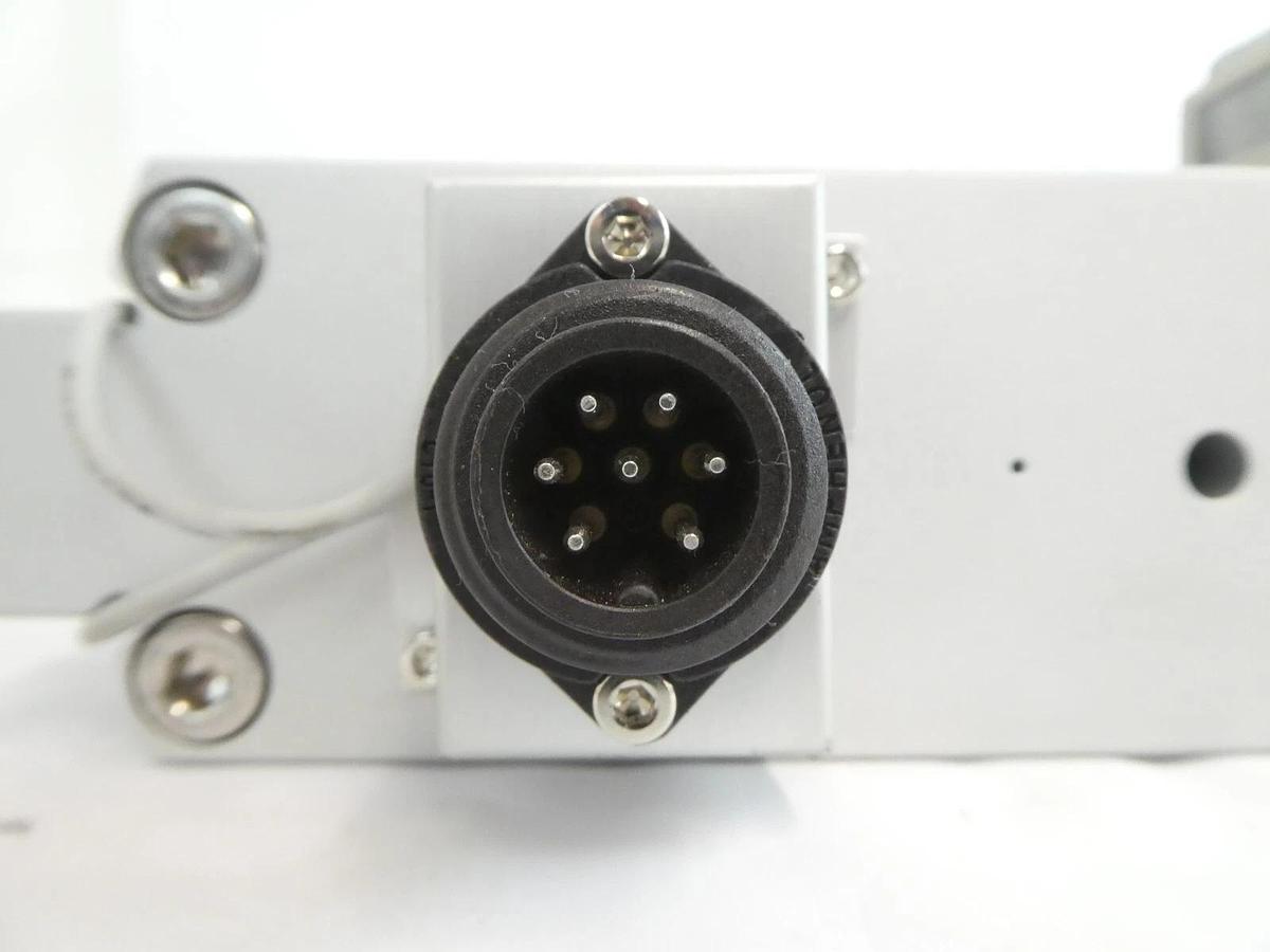 Used SMC 60-251903-00 High Vacuum Slit Valve XGT300-30-1A-X2 Working Surplus