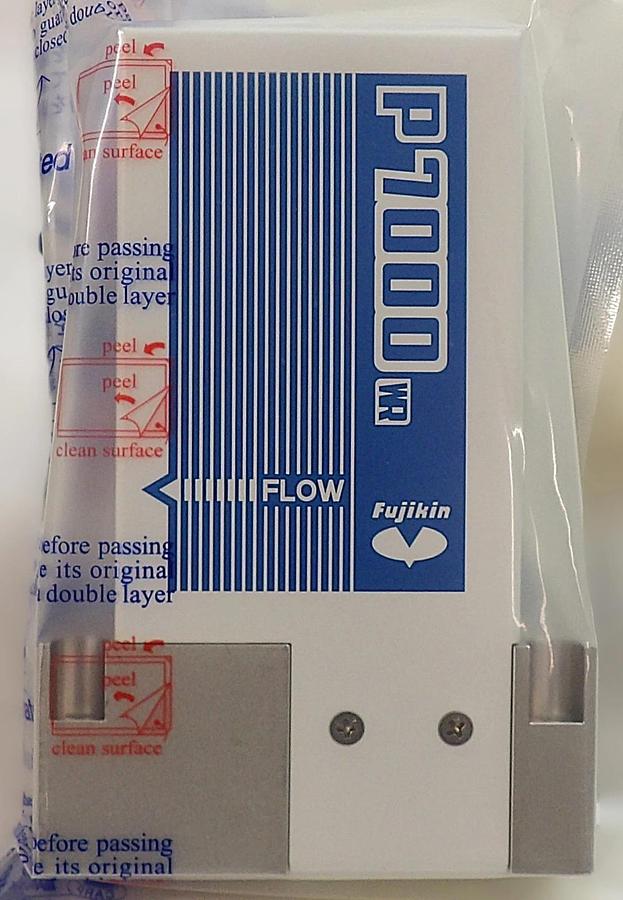 Fujikin FCSP7002W-4WS1-F500-A3 Flow Control System P7000 WR New Surplus