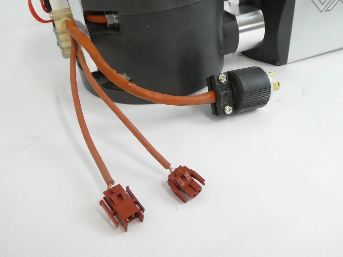 Used VAT 95038-PHGQ-AOD1 Butterfly Valve w/Integrated Pressure Controller Spare