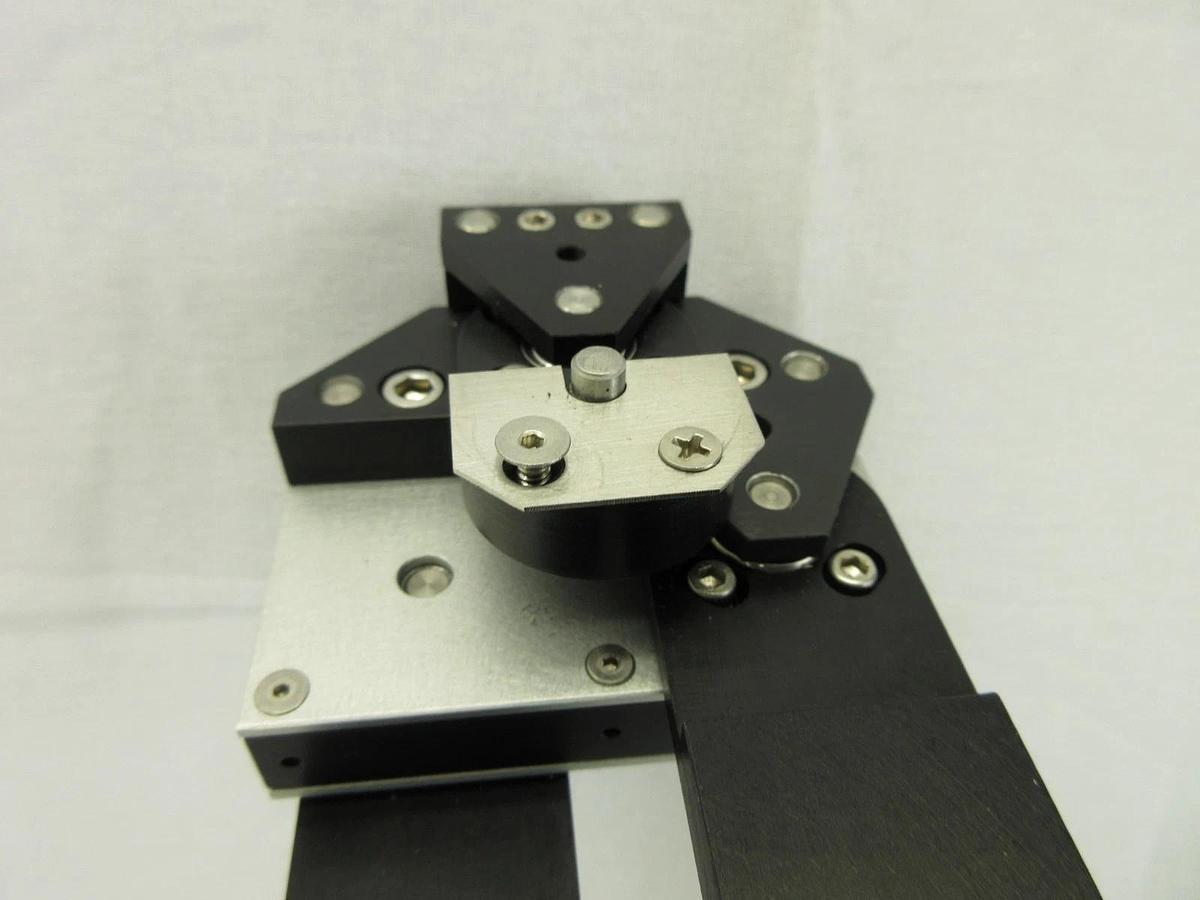 Used Asyst Technologies 860 Vacuum Arm with Arm Controller Board PCB 06764001 Used
