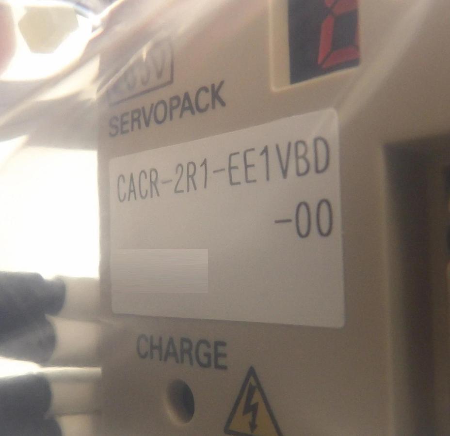 Yaskawa Electric CACR-2R1-EE1VBD-00 Servo Drive SERVOPACK Lot of 6 New
