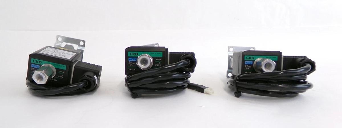 CKD FWG51-8-4-D2G Solenoid Valve Lot of 5 New Surplus