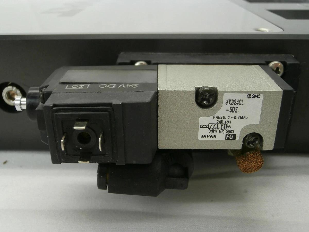 Used VAT 0200X-CA44-1001 Pneumatic Slit Valve Plasma-Therm Clusterlock 7000 Spare