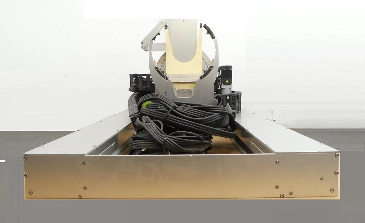 Used TEL Tokyo Electron 300mm Transfer Robot with Linear Track Working Surplus