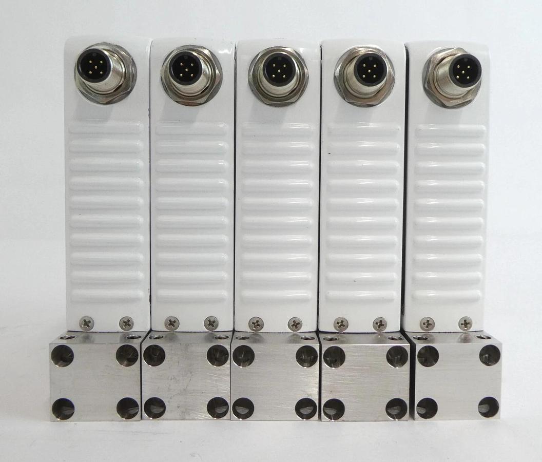 Used Brooks Instrument GF125C Mass Flow Controller MFC GF125CXXC Lot of 13 Working