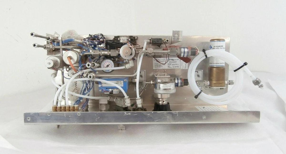Used AMAT Applied Materials 9010-00163ITL Mass Flow Controller N2(Ar) Gas Panel XR80