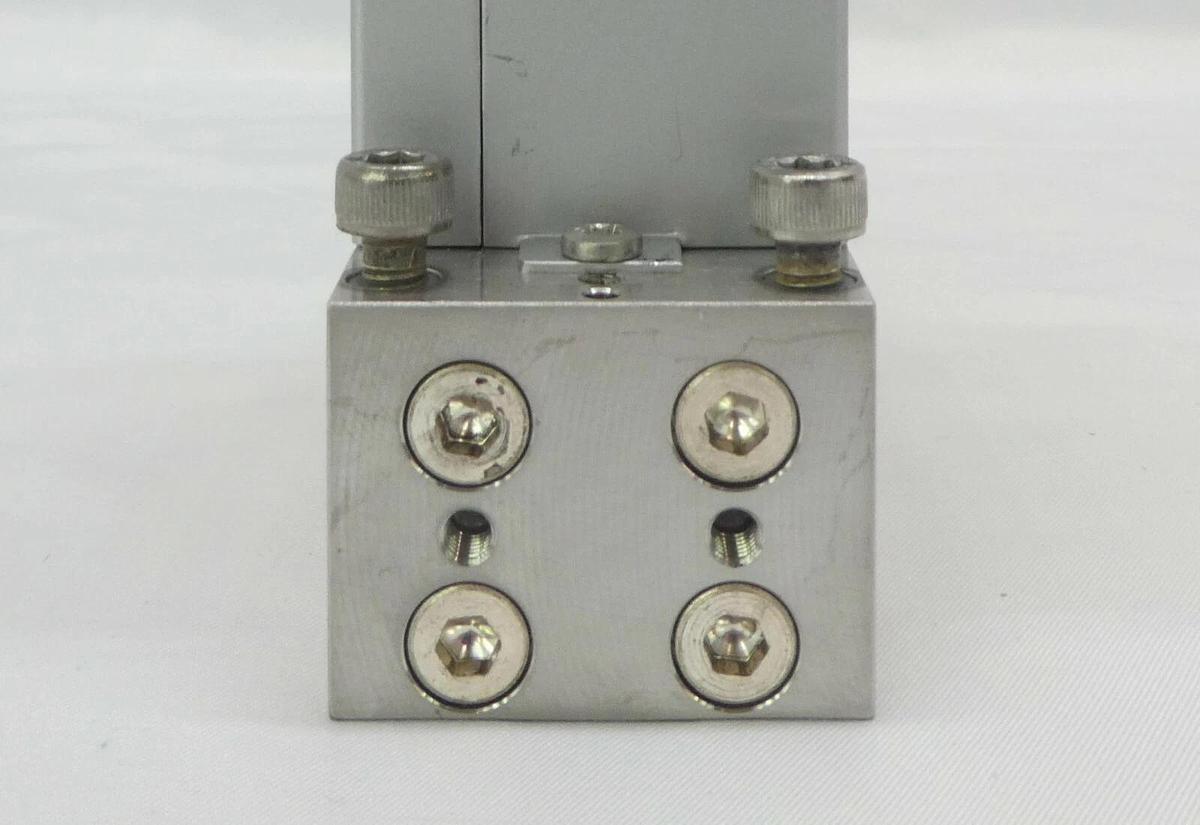 Used Aera TC FM-D865Y-BF Mass Flow Meter MFC FM-D865 200 SCCM SiH2Cl2 Working Spare