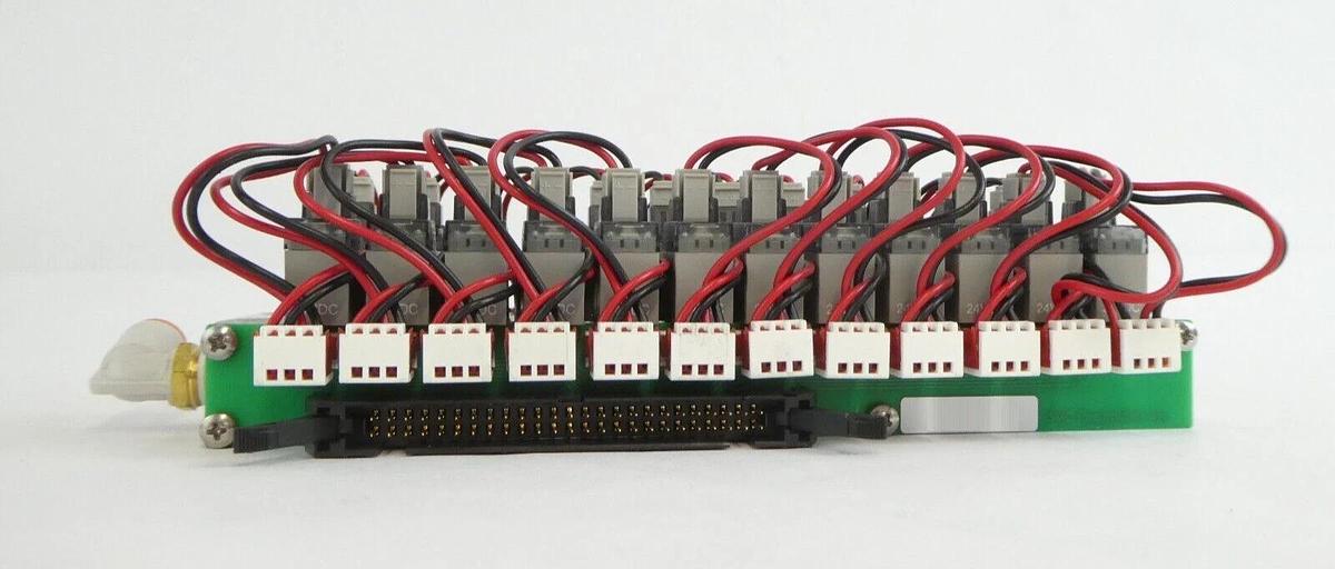 Used SMC D-276-990020B 12-Port Pneumatic Manifold AMAT 0190-01401 Lot of 4 Working