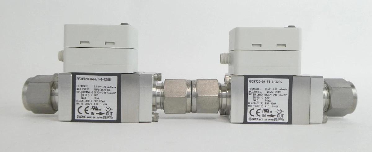 SMC PF3W720-04-ET-G-X255 Digital Flow Switch AMAT 1270-03609 Lot of 6 New