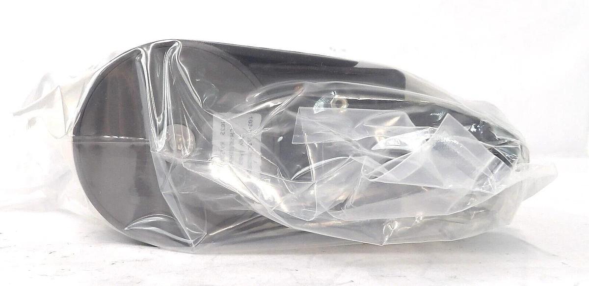 Used VAT E32000950 HV Angle Valve AMAT Applied Materials New Surplus