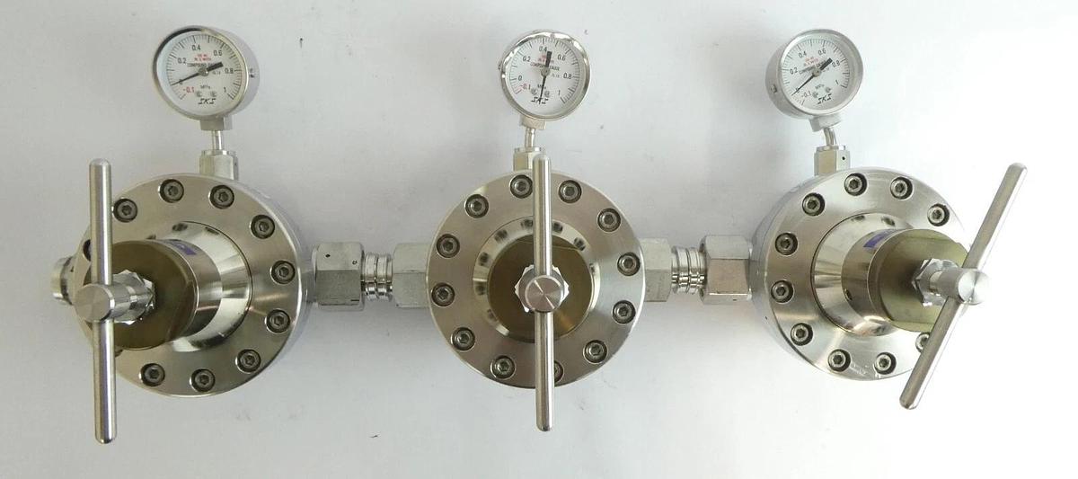 Used Yutaka LM1SSB-3W-022R-2AF2AF-QG Pressure Regulator LM1 Series Lot of 5 As-Is