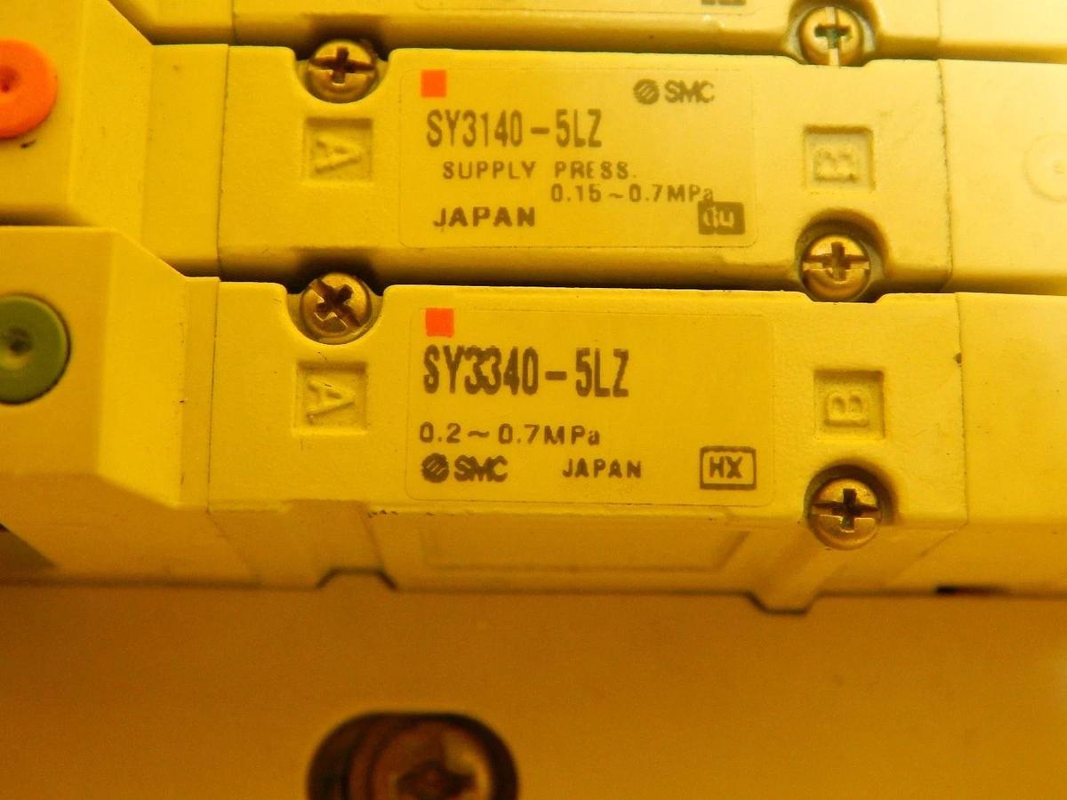 Used SMC 11-Port Pneumatic Manifold SY3140-5LZ Used Working