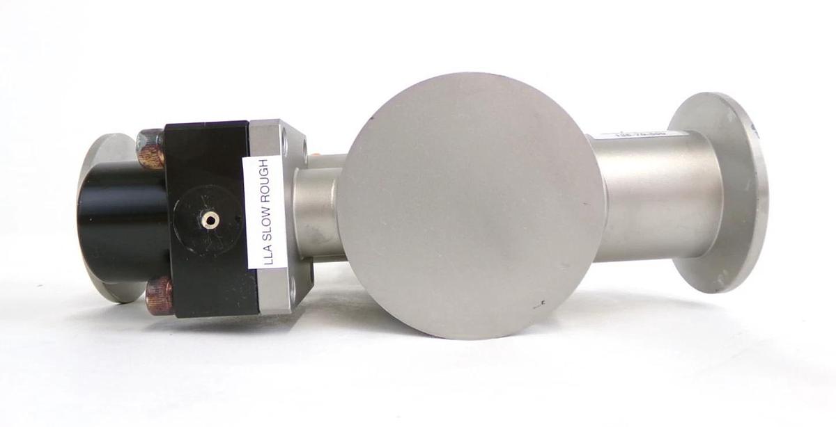 Used MKS Instruments L2-40-SP1 Angle Valve AMAT 0190-76185 Working