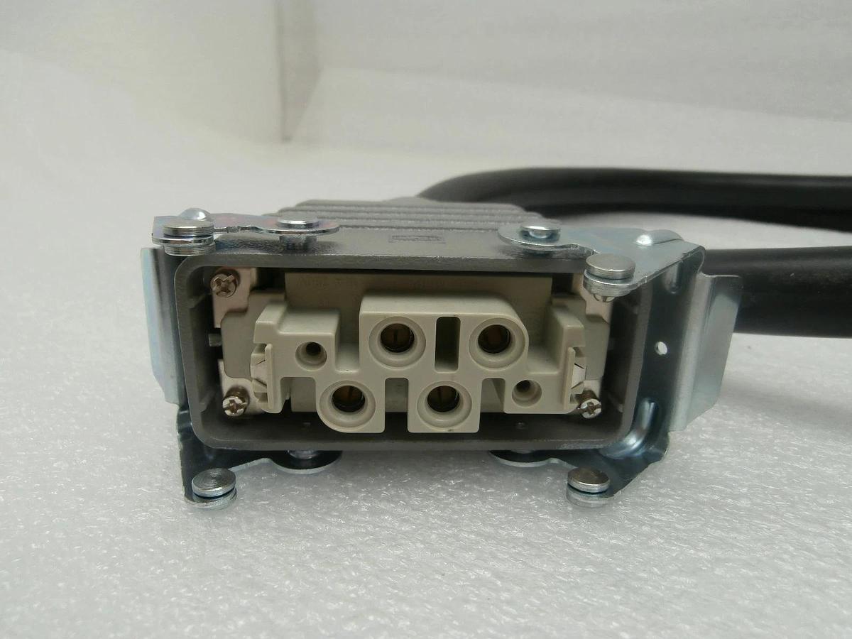 Used Edwards E21909516 Vacuum System Power Plug with 1.5M Cable Receptacle Plug Used