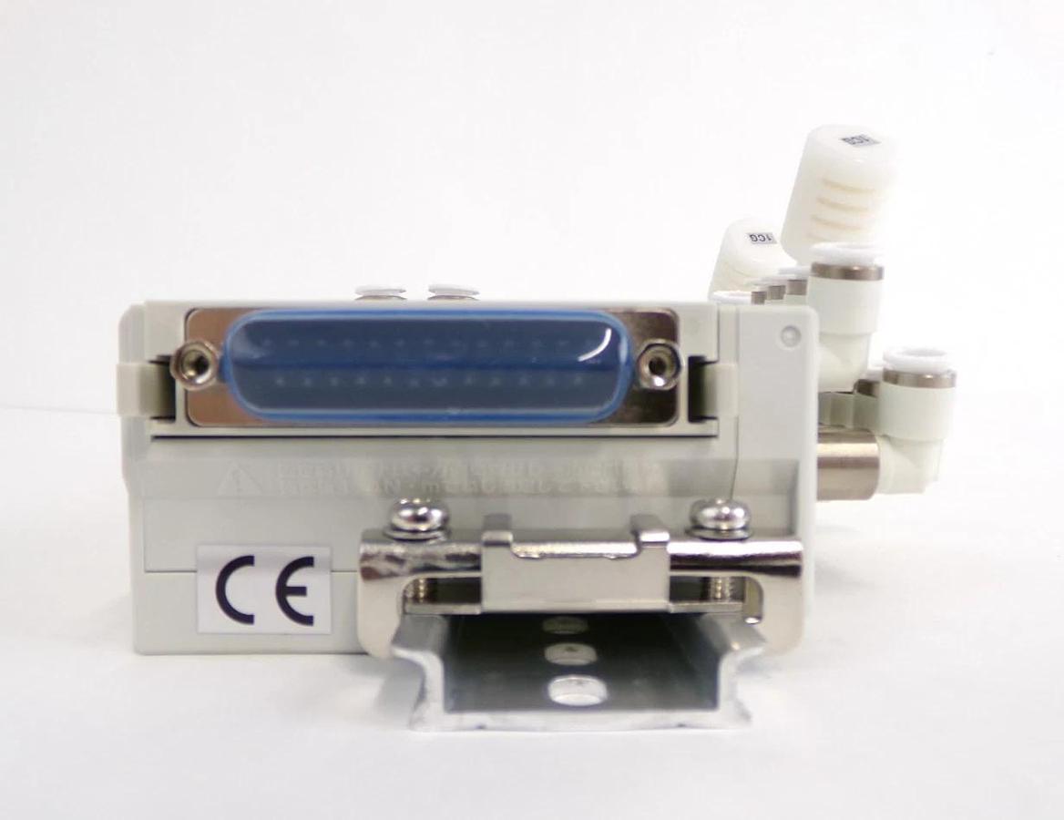 TEL Tokyo Electron 3M12-000141-11 8-Port Pneumatic Manifold Assembly New