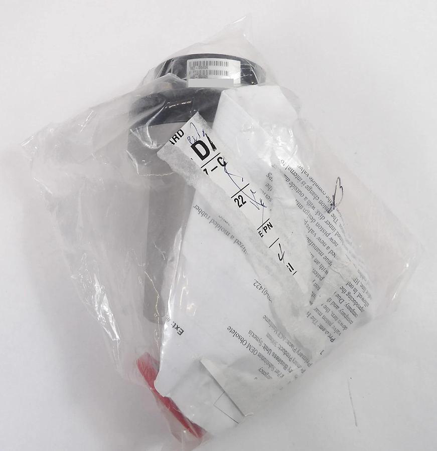 Used MKS Instruments 162-0040K Pneumatic Isolation Angle Valve New Surplus