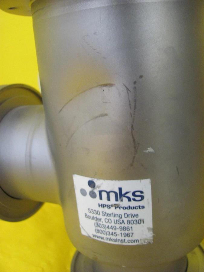 Used MKS Instruments 152-1063P Pneumatic Right Angle Valve Reseller Lot of 2 Surplus