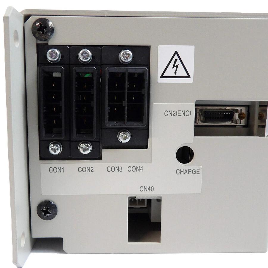 Used Mitsubishi MR-J2S-100CP-FM082 Servo Drive Module MELSERVO MR-J2S-100CP New