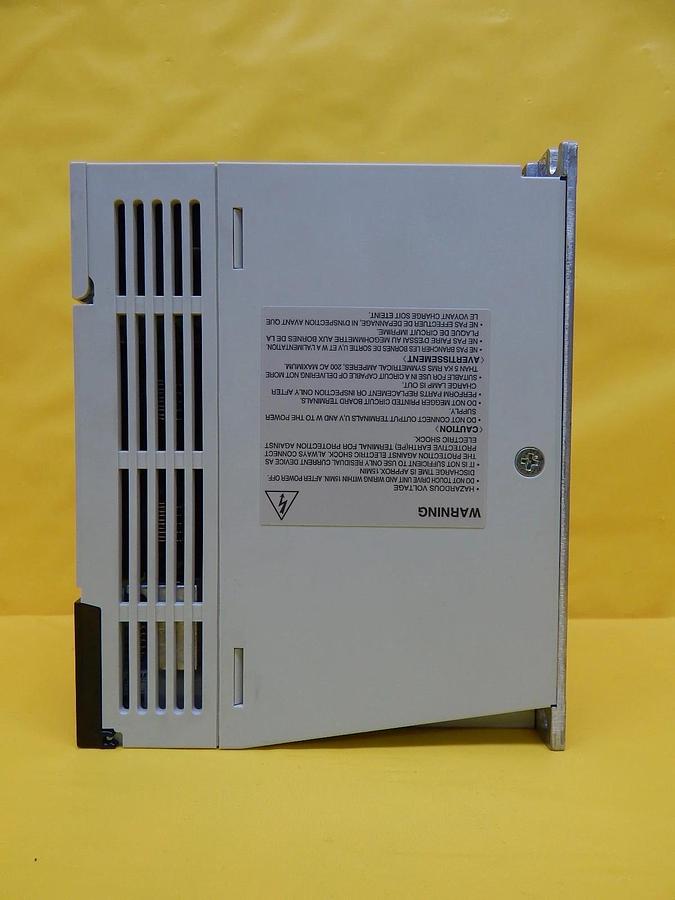 Used Mitsubishi MR-J2-10A-S12 AC Servo Drive MELSERVO Used Working