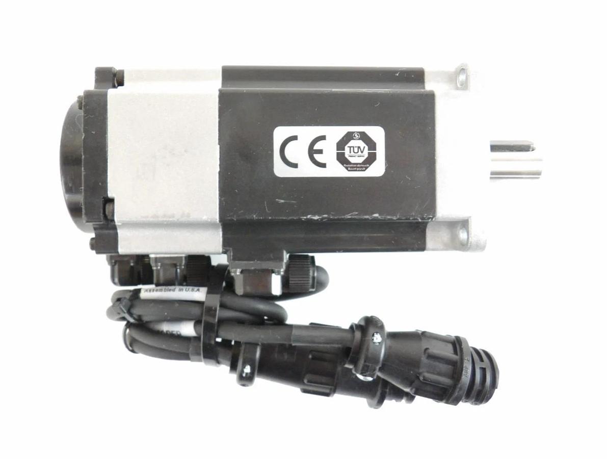 Used Sanyo Denki R2AA06040HCPBLM8 AC Servo Motor SANMOTION R Lot of 2 Working
