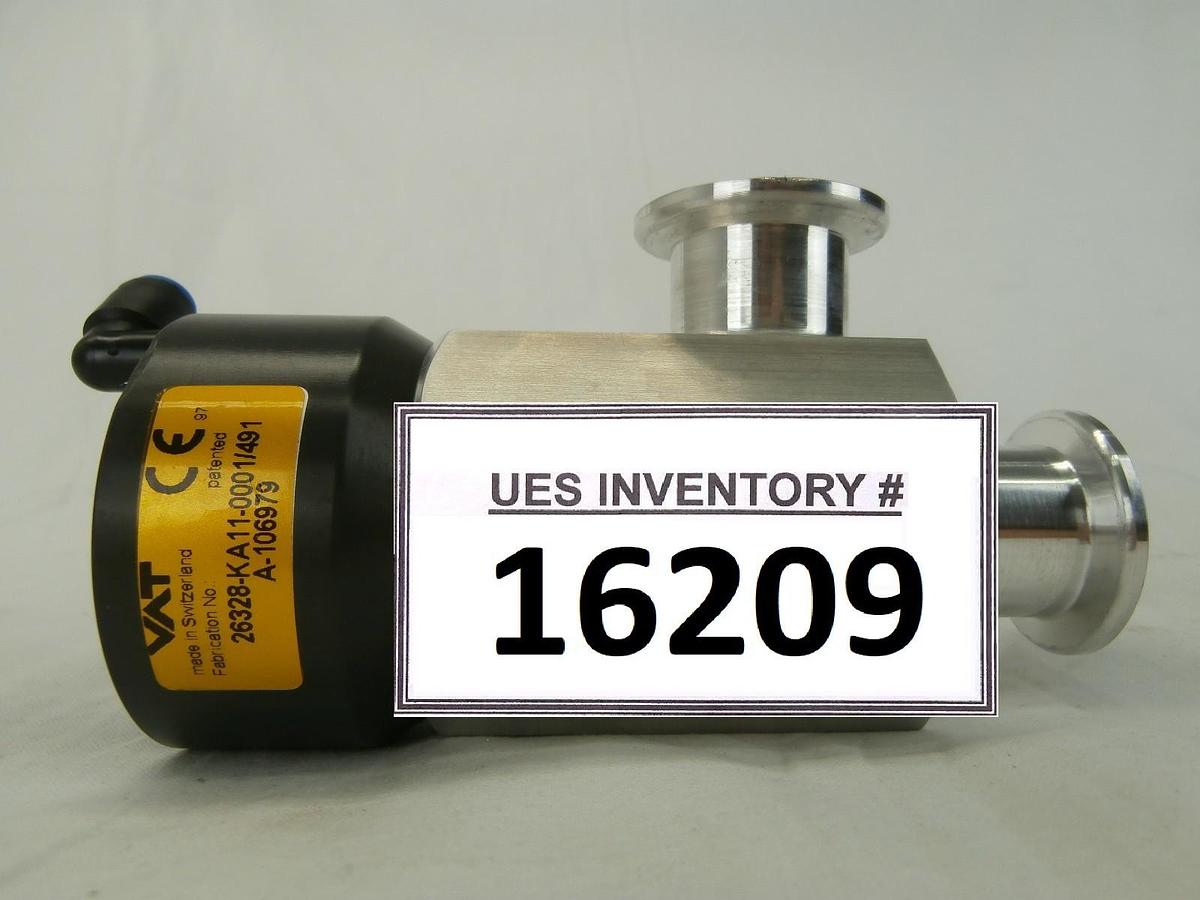 Used VAT 26328-KA11-0001 Pneumatic Right Angle Vacuum Valve Used Working