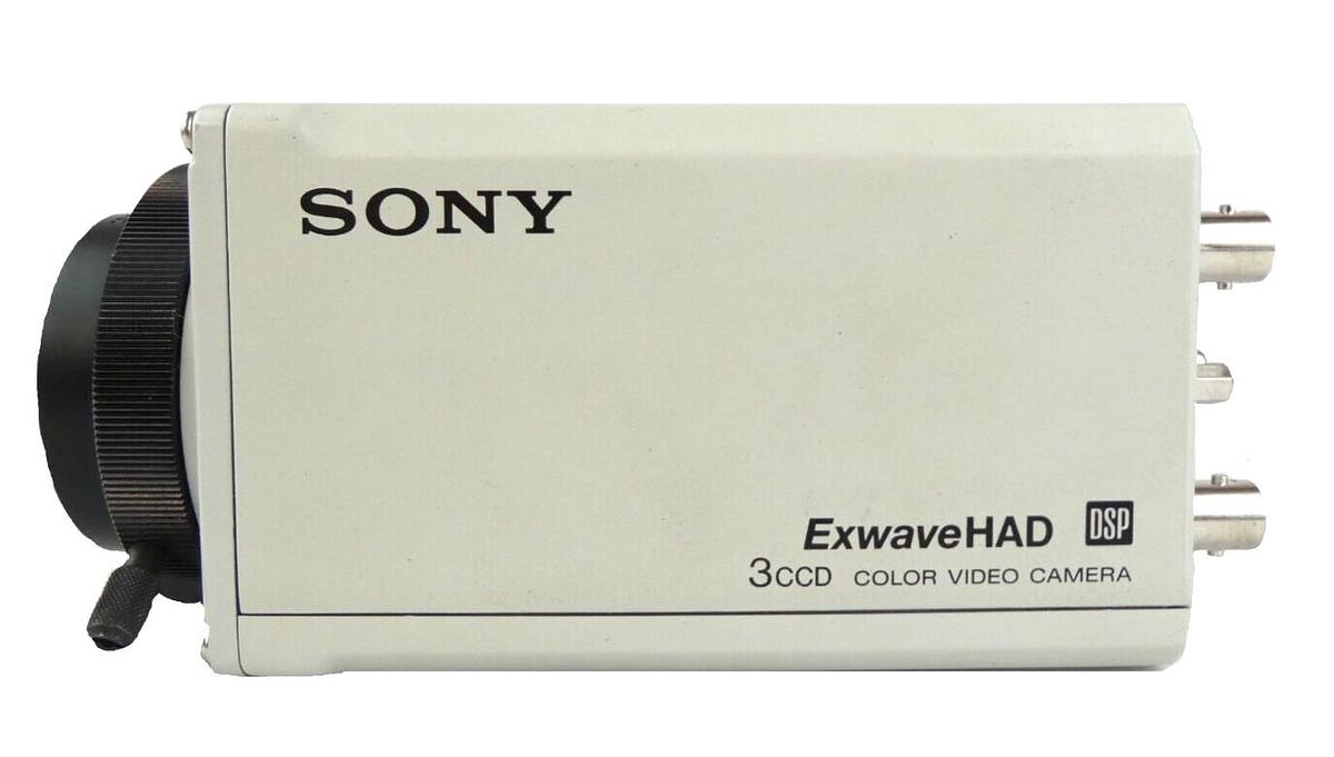 Used Sony DXC-990P 3CCD Camera Color ExwaveHAD DSP Inspection Working Surplus