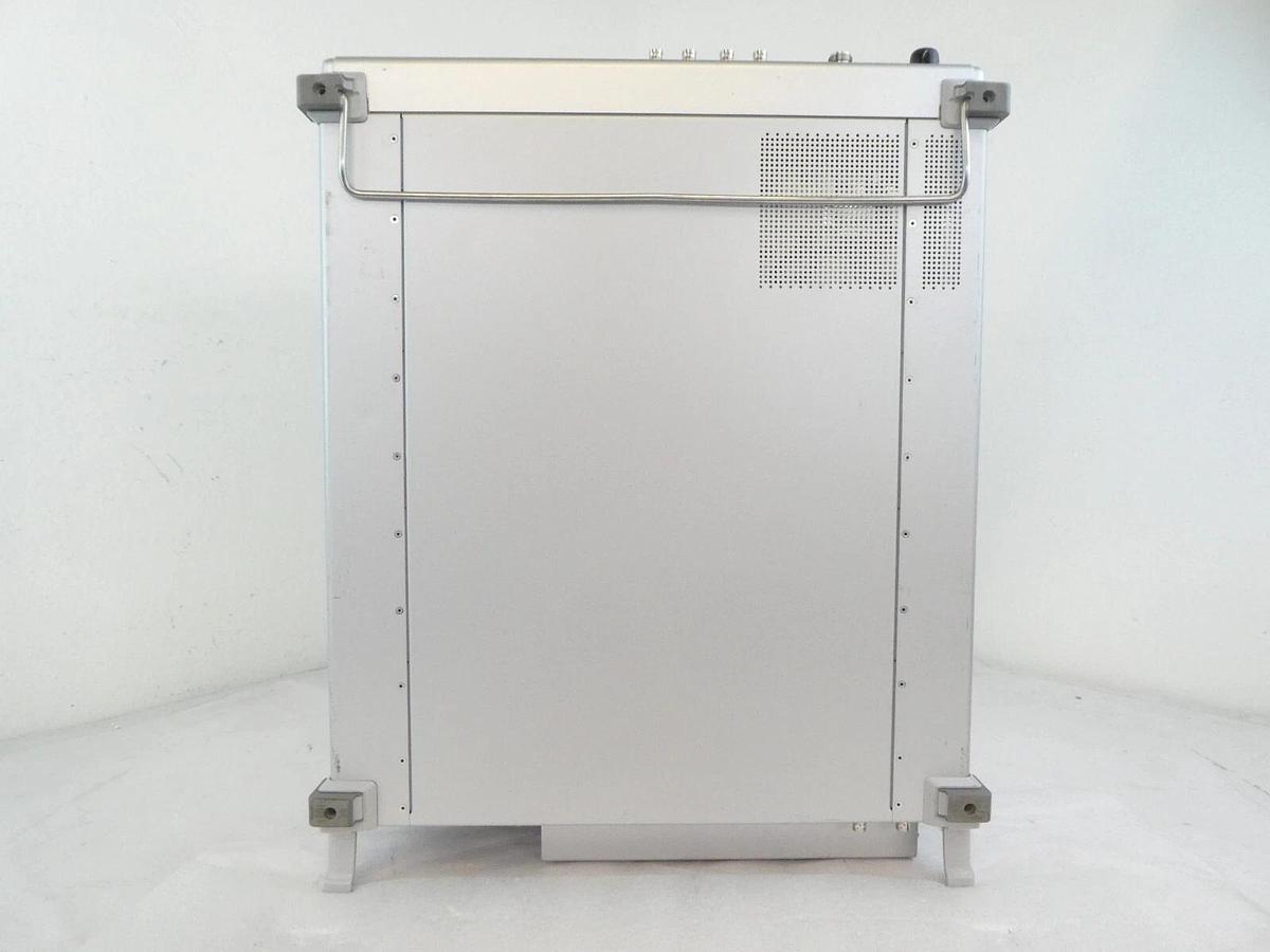 Used Anritsu MT8820C Radio Analyzer GSM W-CDMA CDMA2000 LTE Bent Connectors Spare