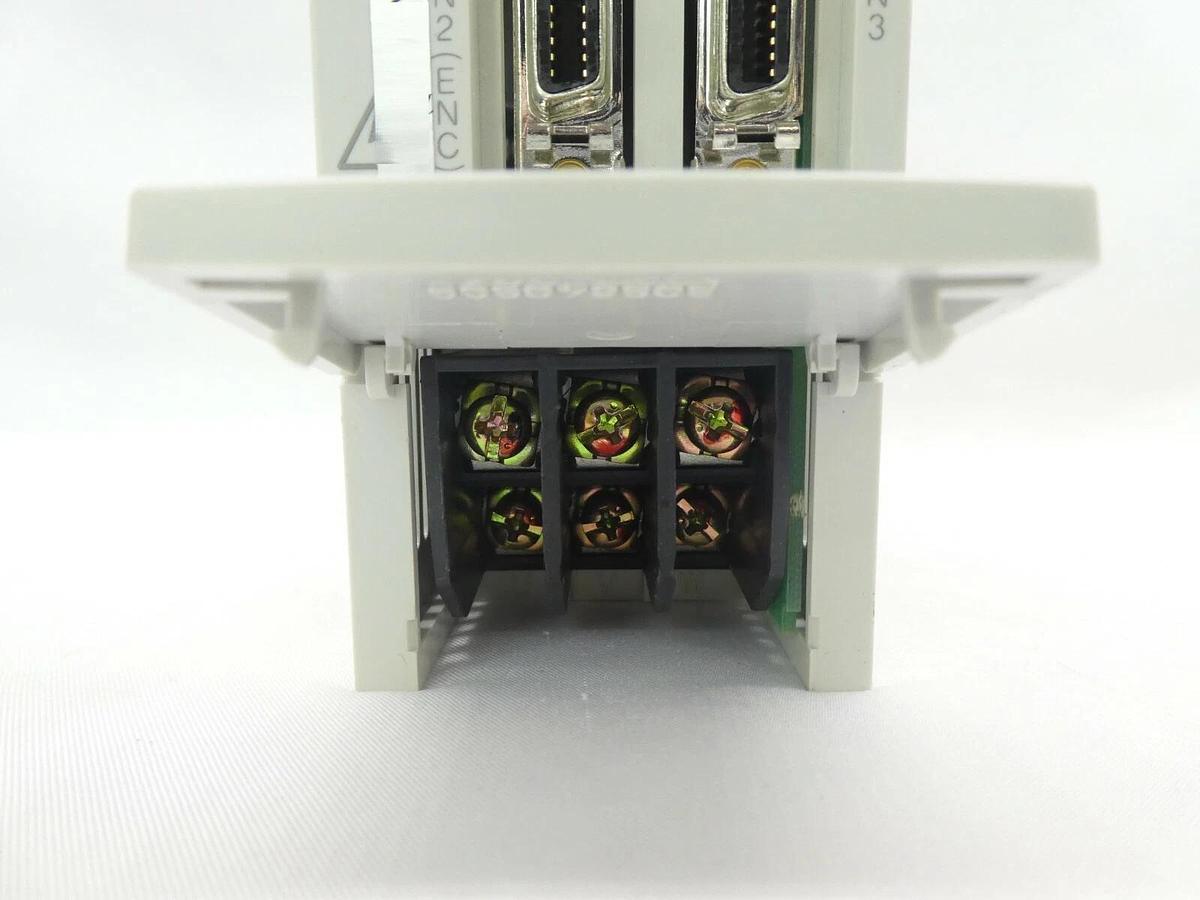 Used Mitsubishi Electric MR-J2-20A-S12 AC Servo Drive MELSERVO Working Surplus