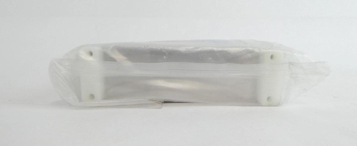 Aera FCPI981CBAXDIDJAA Mass Flow Controller MFC PI-98 AMAT 0190-34217 New Spare