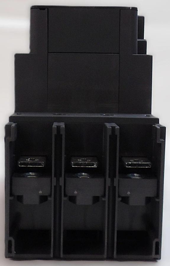 Schneider Electric LC1G225BEEA Contactor LC1G TeSys Deca Series Lot of 2 New