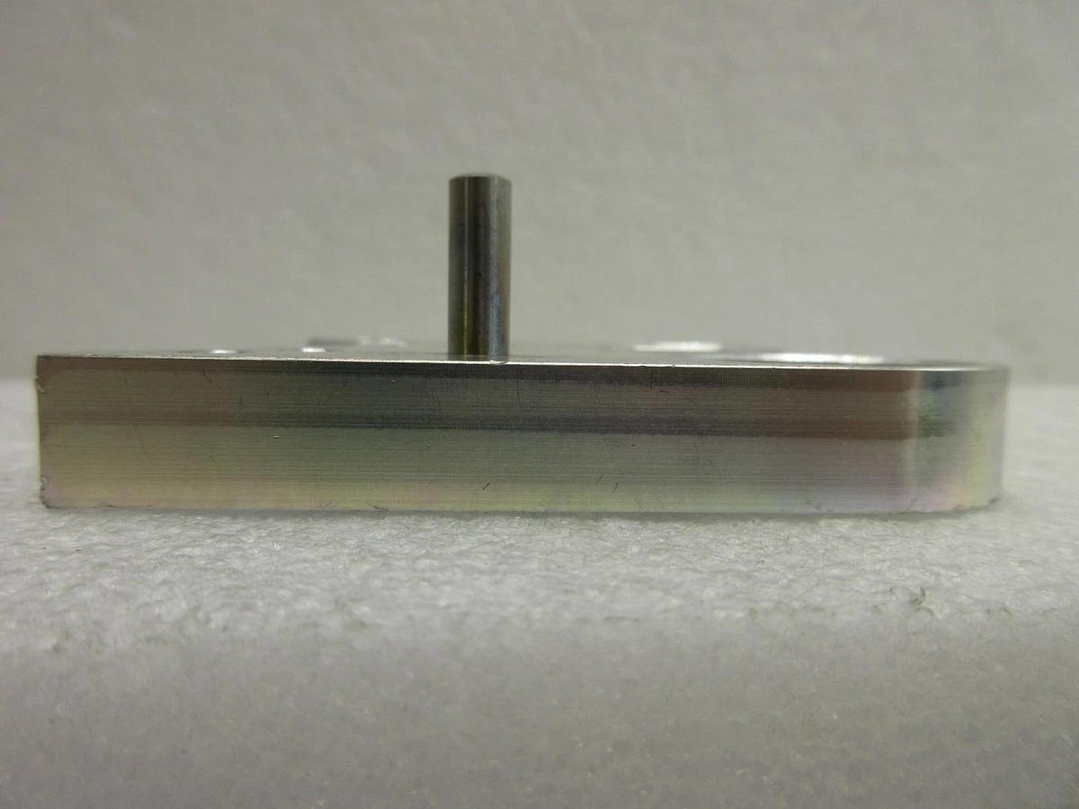 Used AMAT Applied Materials 0040-80146 300mm Gripper Claw Bearing Mount Working Spare