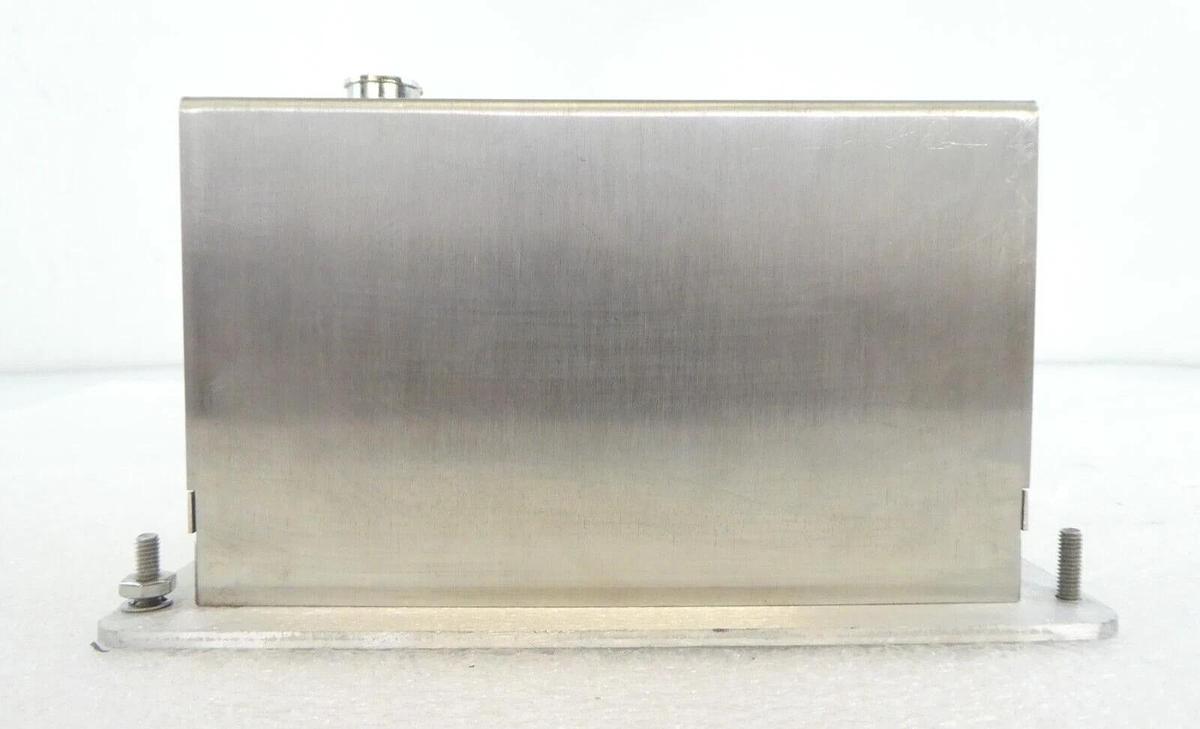 Used Neutronics C7-01-7124-07-1X Gas Analyzer Module 7124BE-N1/VACUUM Working