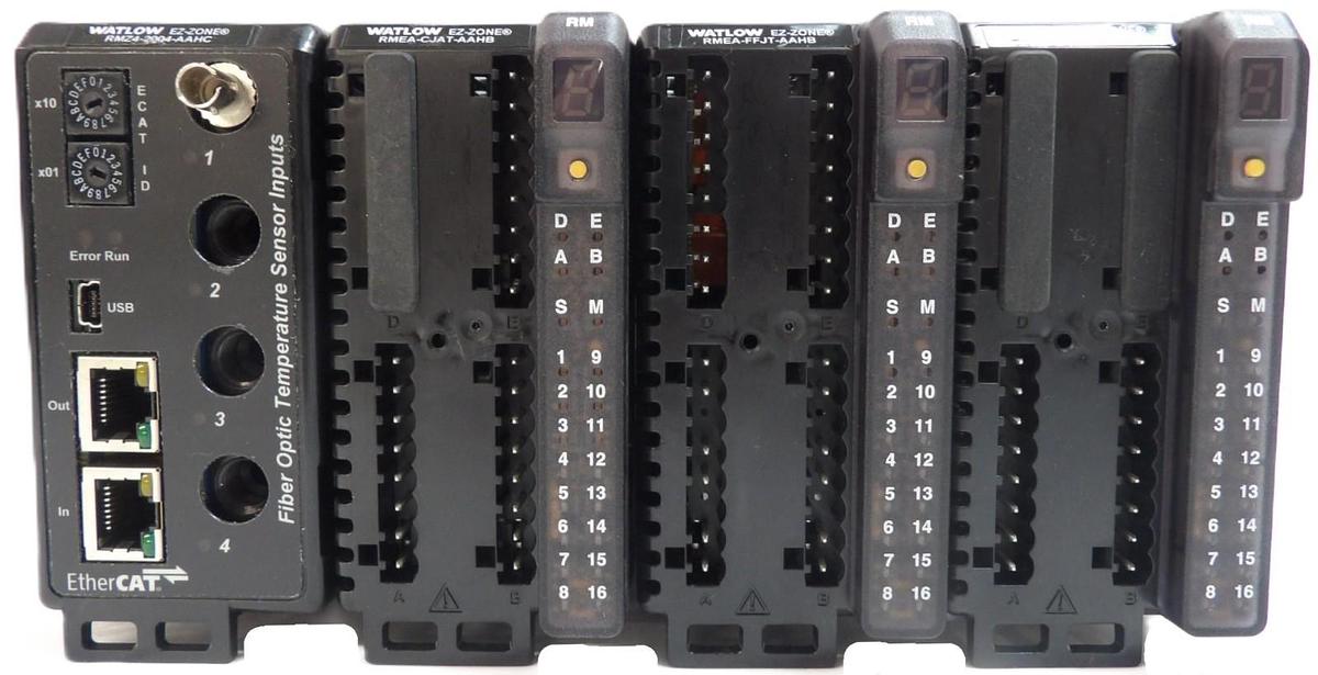 Used Watlow EZ-ZONE Temperature Controller RMZ4-2004 RMEA-CJAT RMEA-FFJT RMSA-RRAA