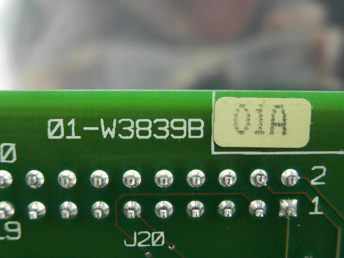 Used Motorola 84-W8839B01B Transition Module PCB Card MVME 712/M Ultratech 4700 Used