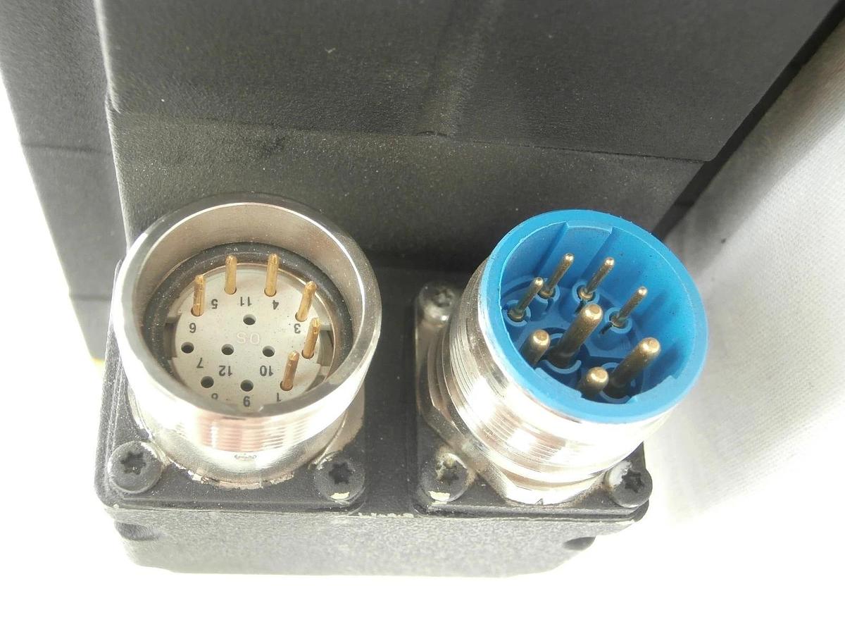 Used Baldor BSM80A-375BA Brushless AC Servo Motor with AKN 60 AMAT 0040-49320 Used