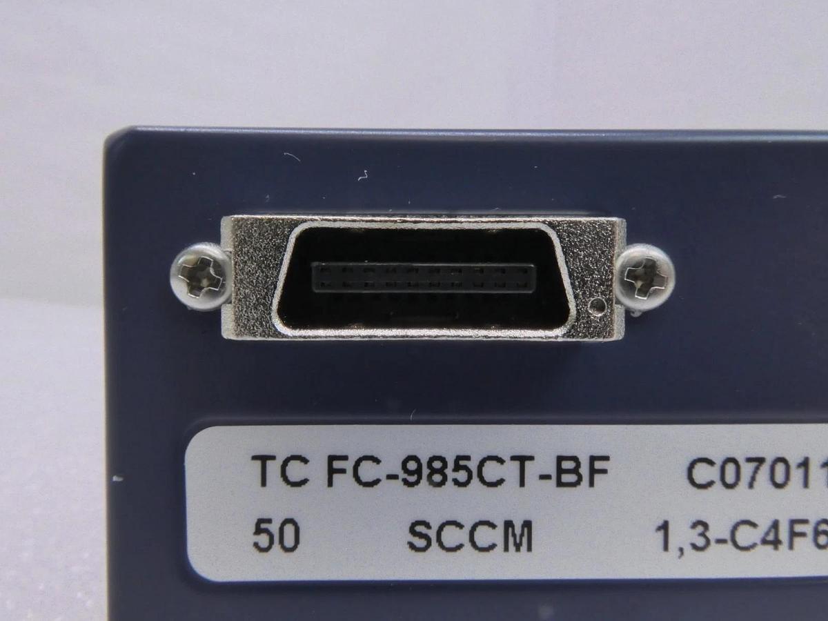 Used Aera TC FC-985CT-BF Mass Flow Controller MFC FC-985C 50 SCCM 1,3-C4F6(0.183)