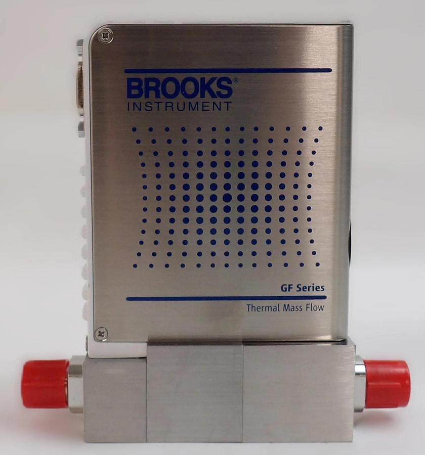 Brooks Instrument GF100C-105747 Mass Flow Controller MFC Reseller Lot of 2 New