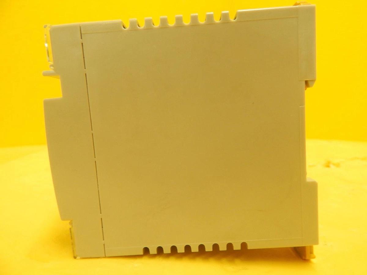 Used Omron S8VS-03005 DIN Rail Power Supply Reseller Lot of 4 Used Working