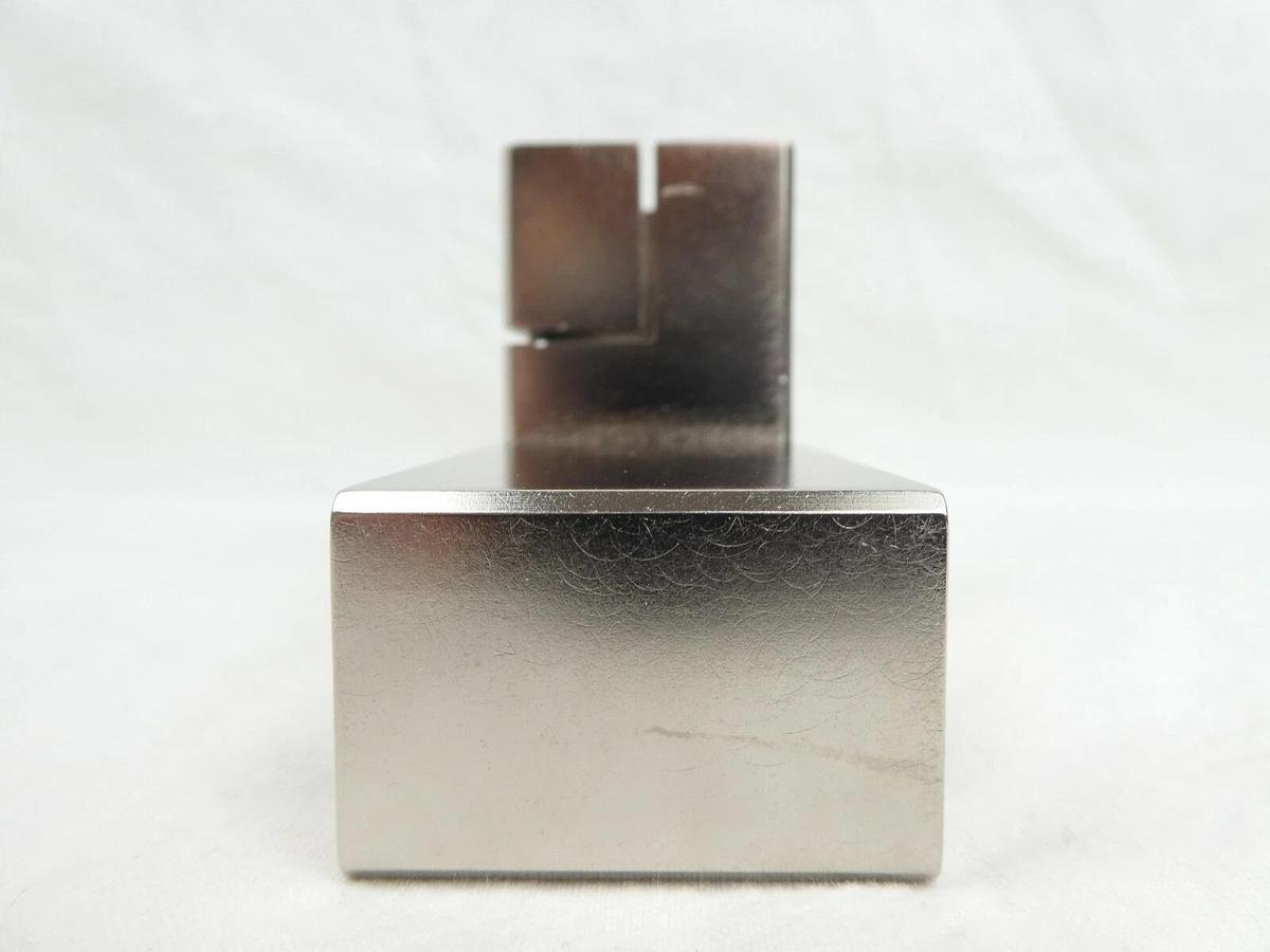 Lam Research 13-0072-013 Gripper Pivot Block Rev. D New Surplus